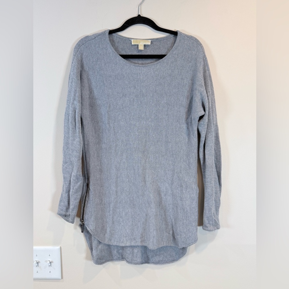 🔥Michael Kors Women’s Long Sleeve Gray Top Size S EUC🔥